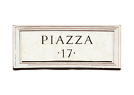 Piazza 17